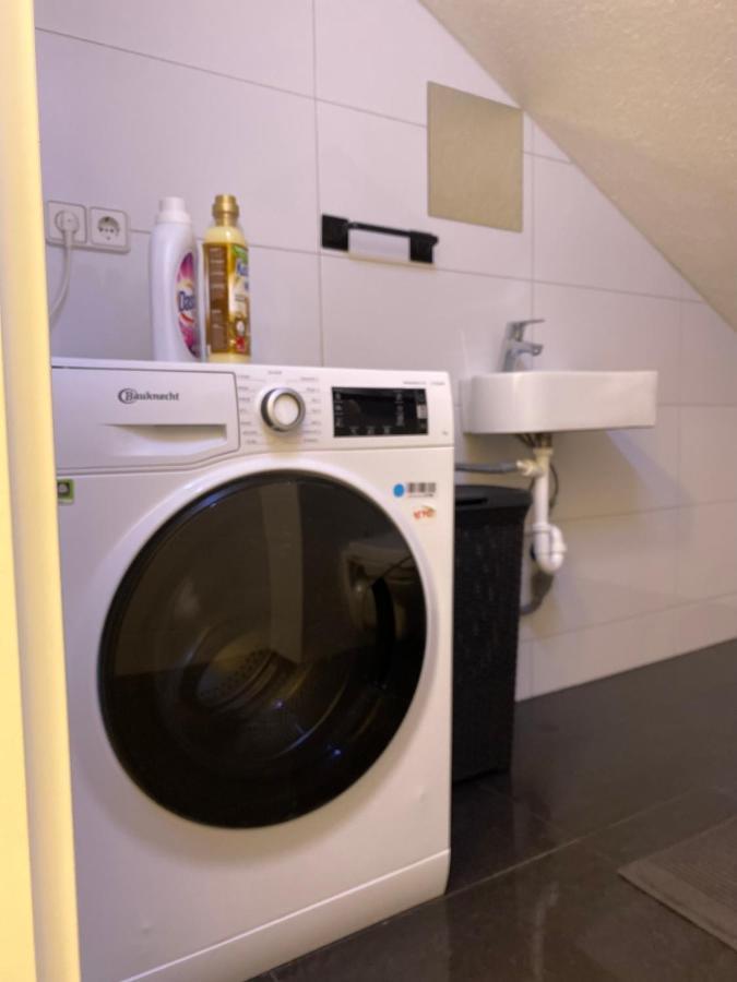 Deluxe Business Suite Mit Netflix Premium & Parkplatz, Zentral Zu Audi & Schwarz Gruppe With 2 Bedrooms Bad Friedrichshall Bagian luar foto