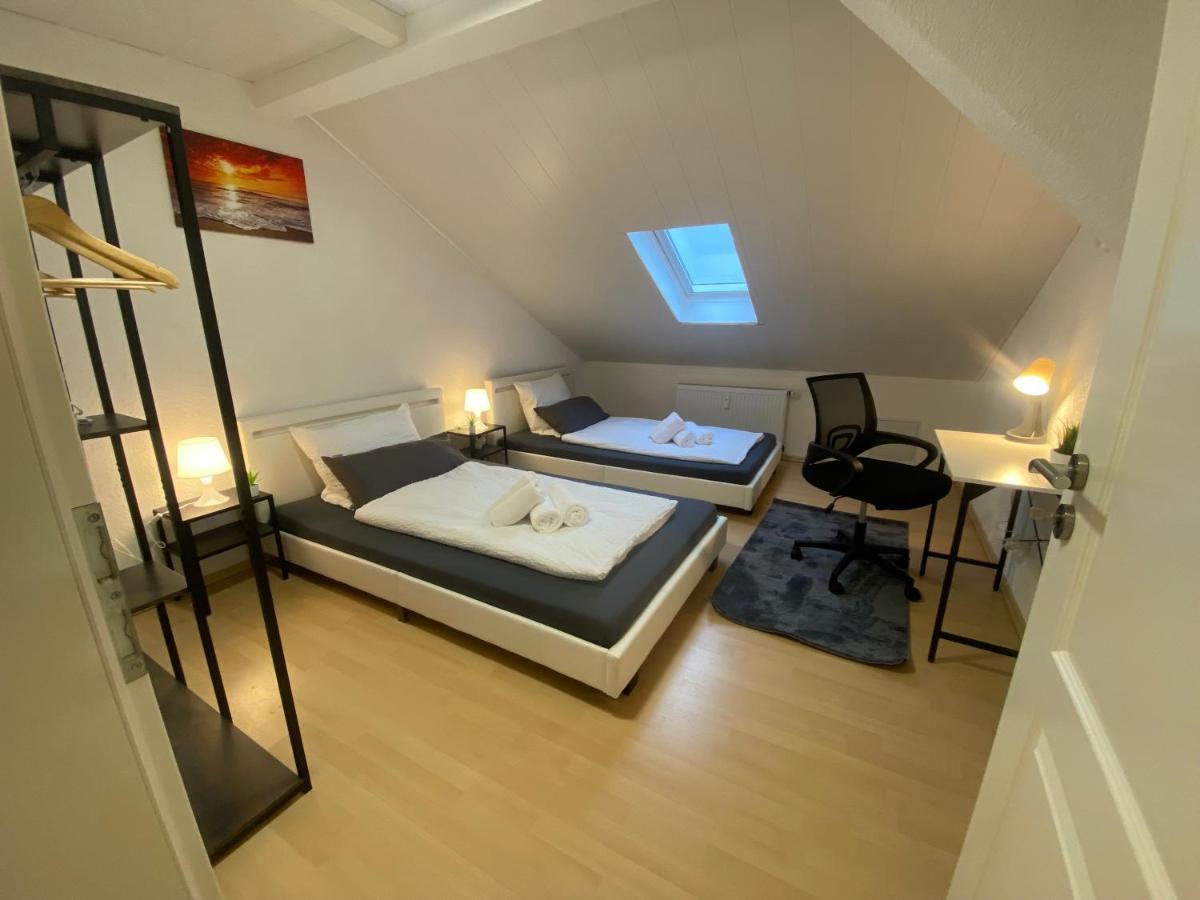 Deluxe Business Suite Mit Netflix Premium & Parkplatz, Zentral Zu Audi & Schwarz Gruppe With 2 Bedrooms Bad Friedrichshall Bagian luar foto