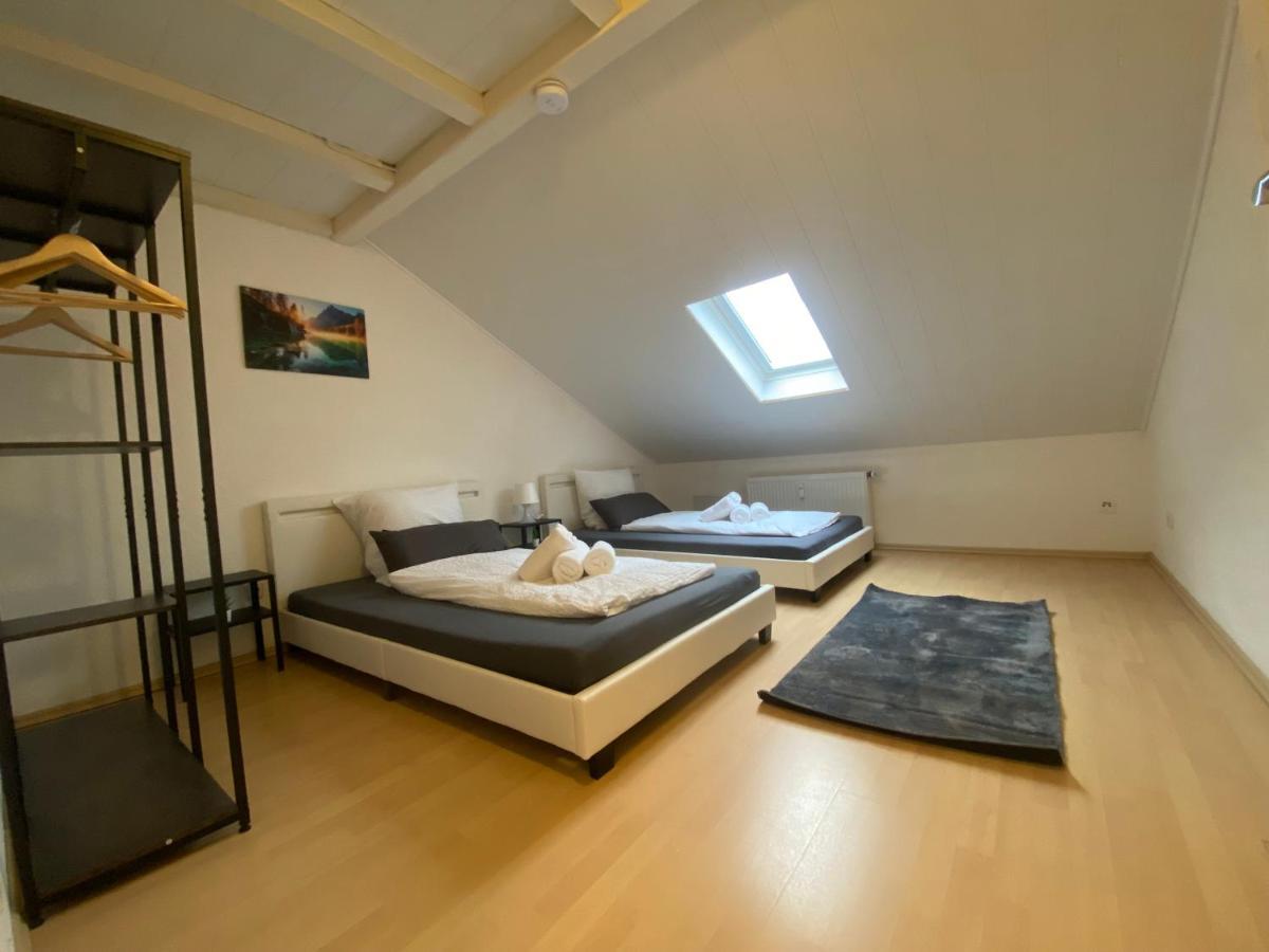 Deluxe Business Suite Mit Netflix Premium & Parkplatz, Zentral Zu Audi & Schwarz Gruppe With 2 Bedrooms Bad Friedrichshall Bagian luar foto